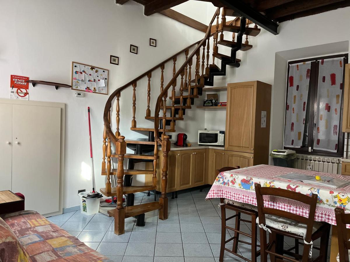 Casa Vacanze Il Cortile Da Manu, Maggy&Hope Como Eksteriør billede